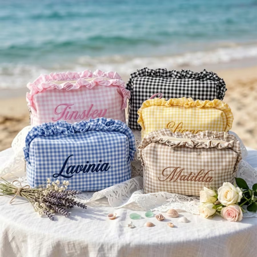 개인 맞춤형 체크무늬 자수 화장품 파우치, 러플 장식  - Embroidery Name Designs 리뷰 및 가격